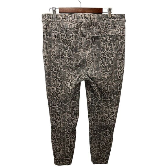 Spanx Women's Taupe Snakeskin Print Jean-ish Legging Pants Size 1X Tummy Control - Picture 4 of 9